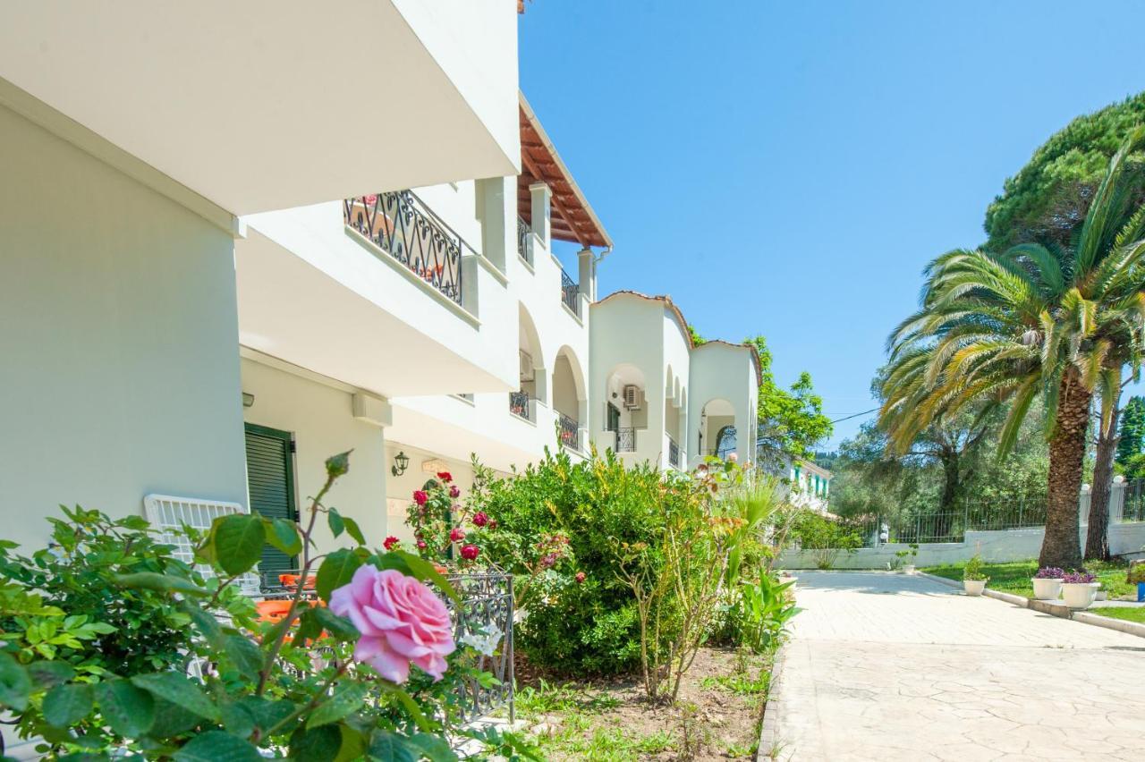 Vassilis Paradise Garden Aparthotel Агиос-Георгиос-Пагон Экстерьер фото