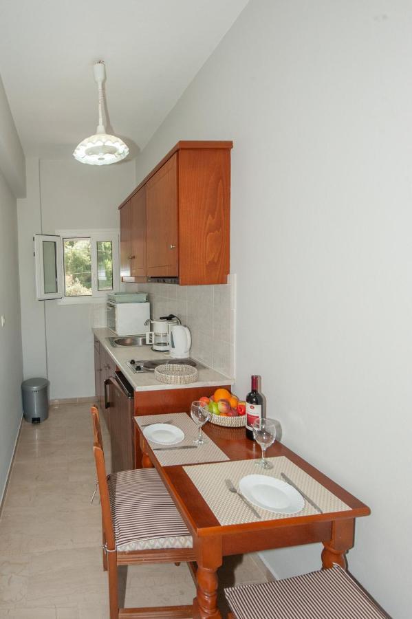 Vassilis Paradise Garden Aparthotel Агиос-Георгиос-Пагон Экстерьер фото