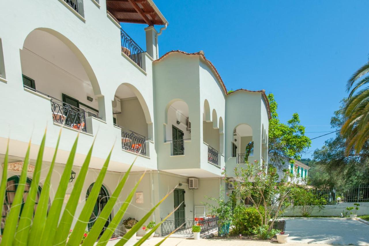 Vassilis Paradise Garden Aparthotel Агиос-Георгиос-Пагон Экстерьер фото
