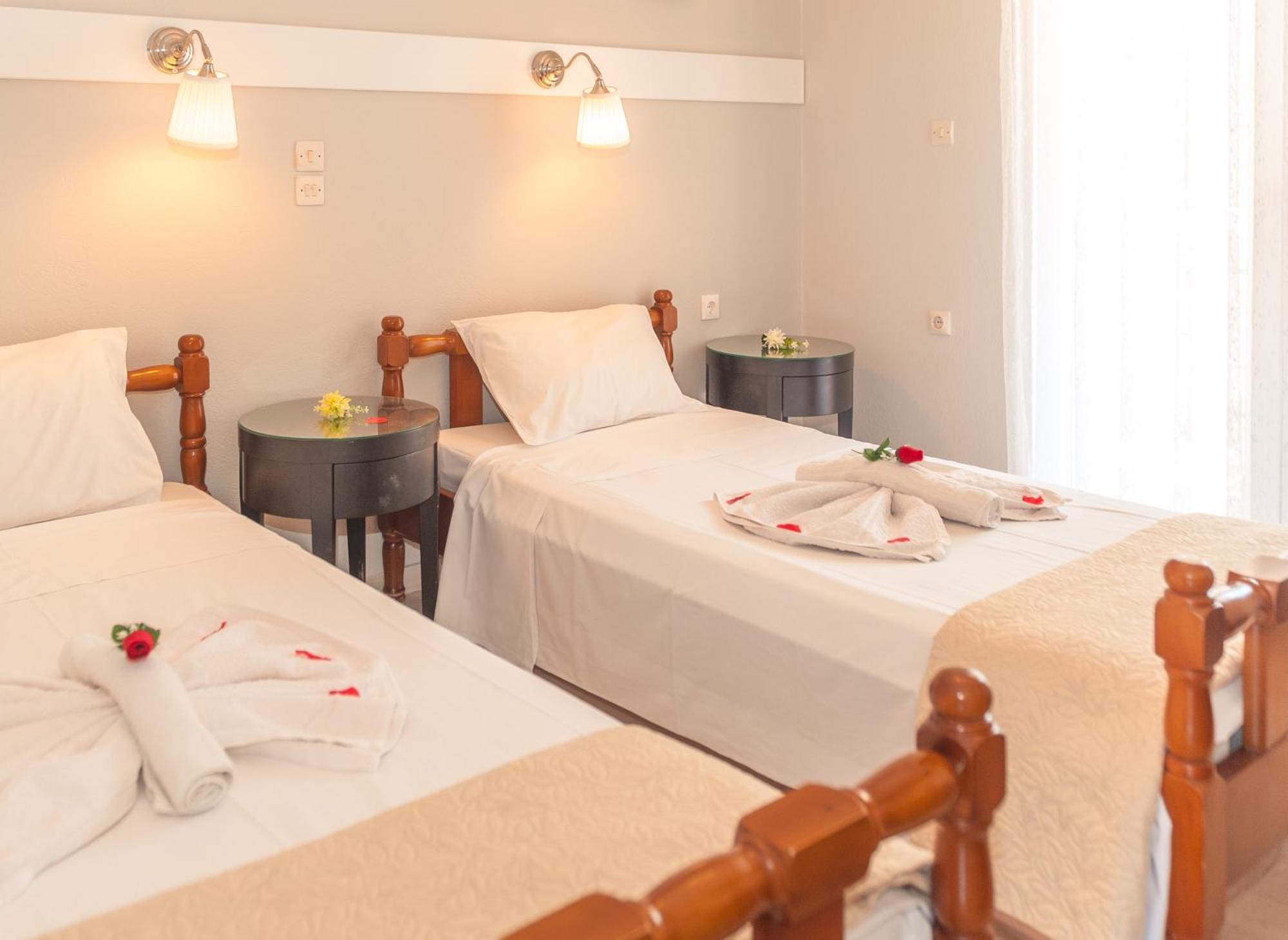 Vassilis Paradise Garden Aparthotel Агиос-Георгиос-Пагон Экстерьер фото