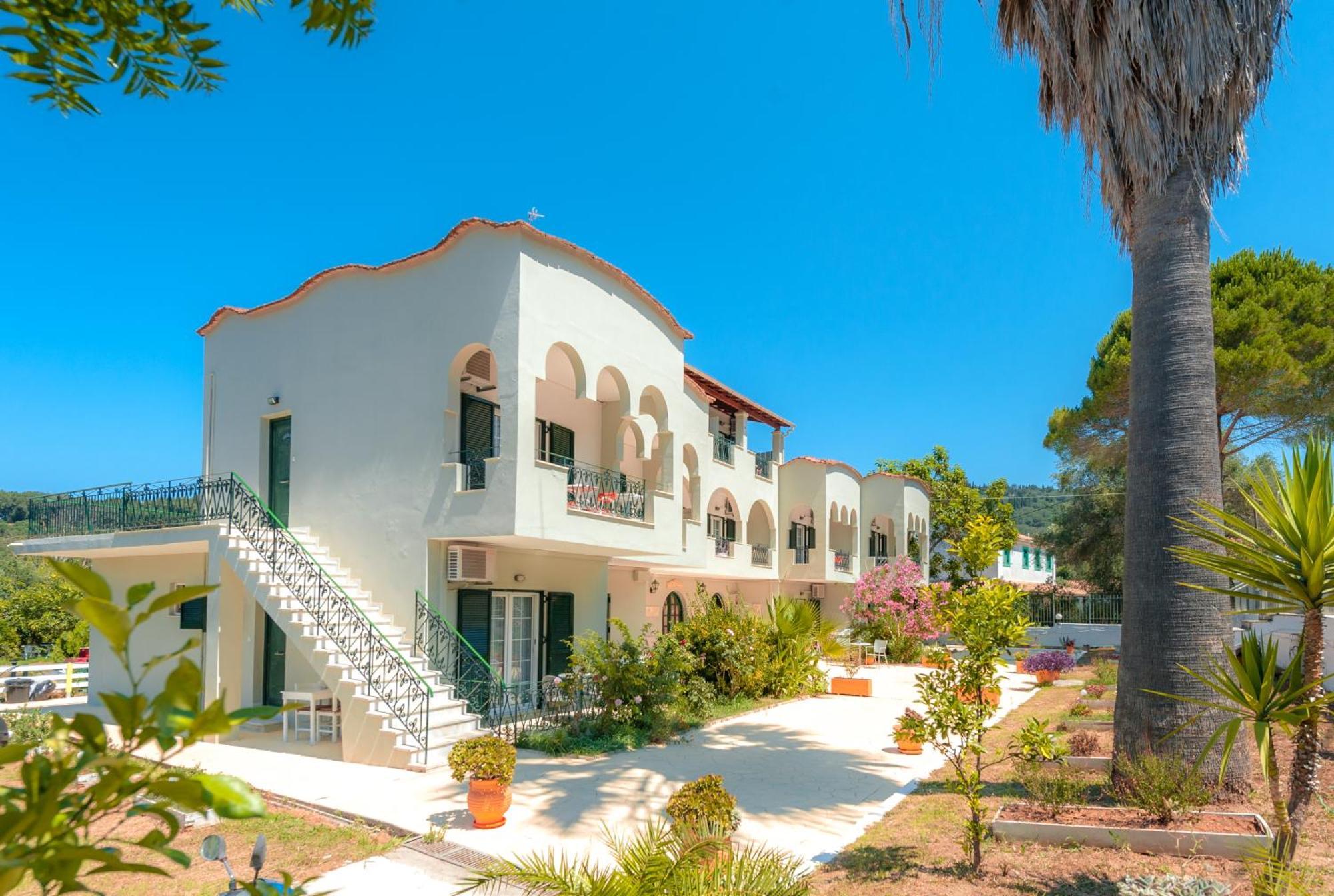 Vassilis Paradise Garden Aparthotel Агиос-Георгиос-Пагон Экстерьер фото
